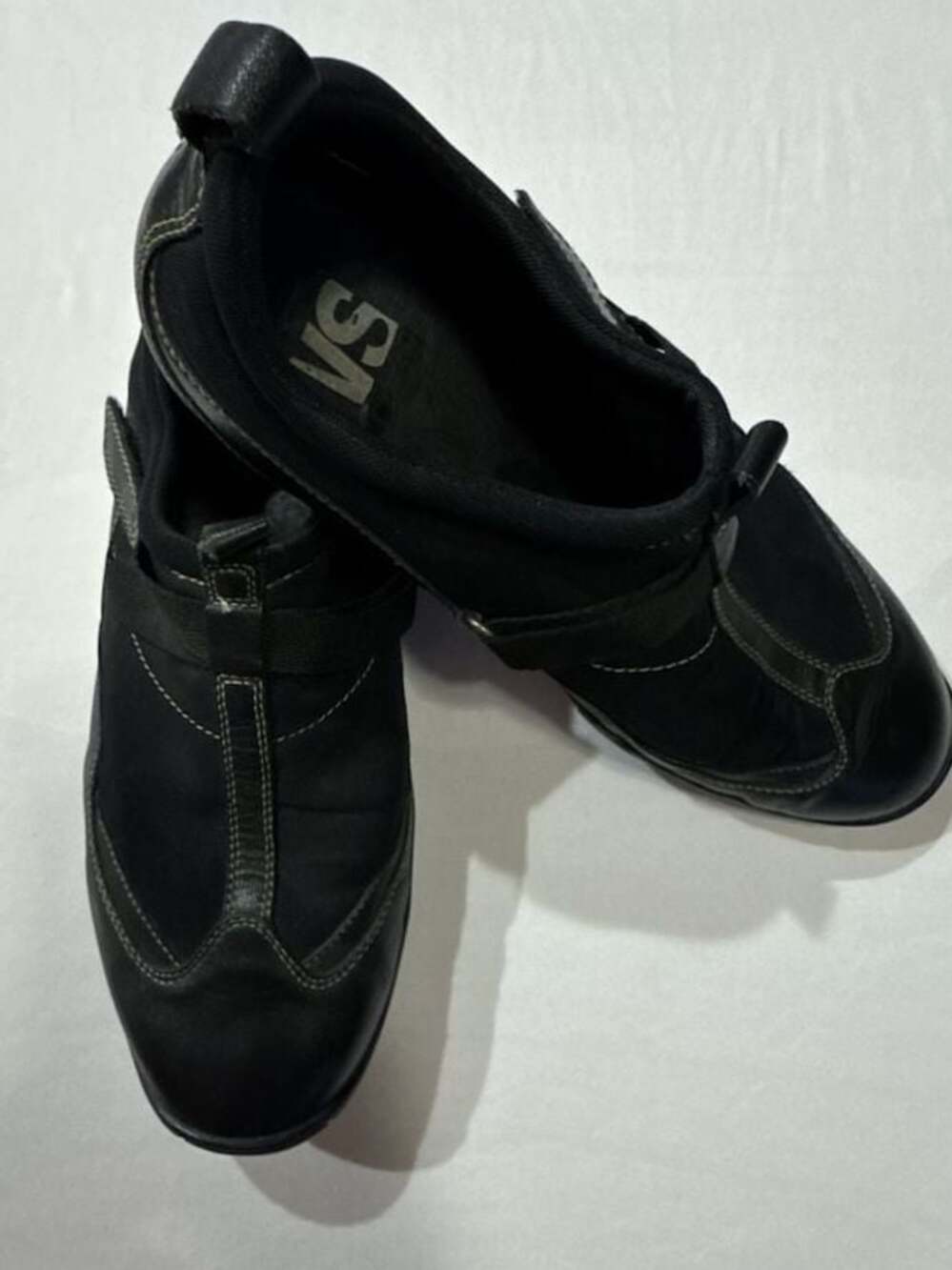 VS Tuff Black Leather Slip-On Casual Shoes - Picture 1 of 6